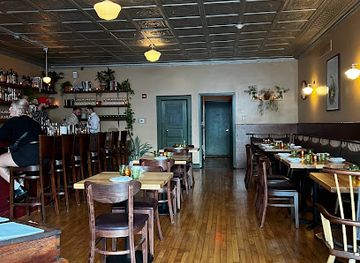 new-york/buffalo/restaurant/the-dapper-goose