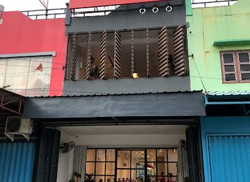 indonesia/central-papua/restaurant/mandala-sentani