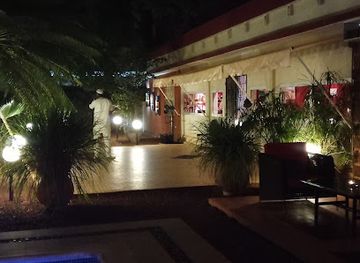 burkina-faso/sindou-peaks/restaurant/le-bistrot-lyonnais