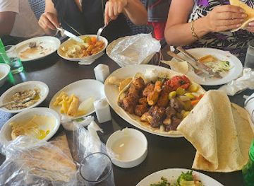 lebanon/deir-el-qamar/restaurant/nady-al-dobat-bet-al-deen