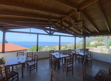 albania/dhermi-region/restaurant/angelos-souvlaki-grill