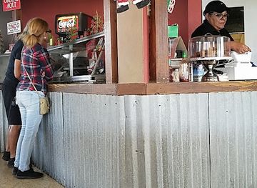 puerto-rico/aguadilla/restaurant/eric-s-bbq