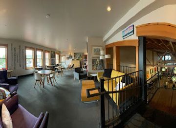 colorado/leadville/restaurant/the-silver-llama-market-eatery