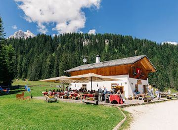 italy/cortina-d-ampezzo/restaurant/pezie-de-paru