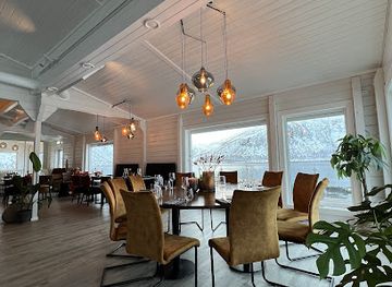 norway/northern-norway/restaurant/senja-by-heart-restaurant