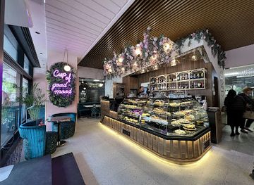 romania/suceava/restaurant/lunna