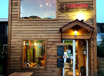 argentina/cerro-fitz-roy/restaurant/curcuma