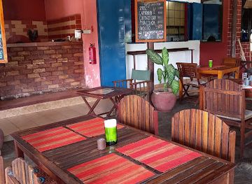 tanzania/dar-es-salaam/restaurant/g-eez-hangout-restaurant-pizza