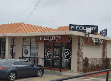 Pieology Pizzeria, Dededo