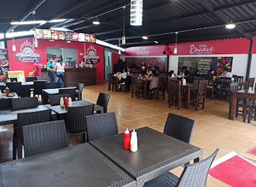 ecuador/imbabura-region/restaurant/pamba-mesa