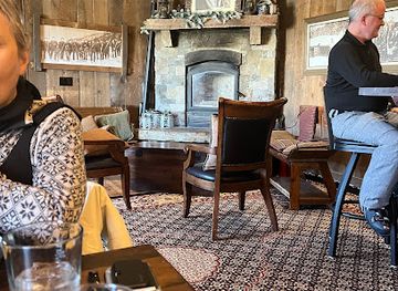colorado/crested-butte/restaurant/uley-s-cabin