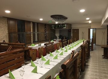 hungary/zalaegerszeg/restaurant/vendiofa-etterem-es-panzio