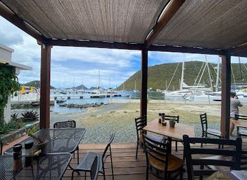 british-virgin-islands/west-end/restaurant/soper-s-hole-wharf-marina