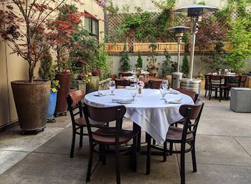 oregon/bend/restaurant/the-jackalope-grill