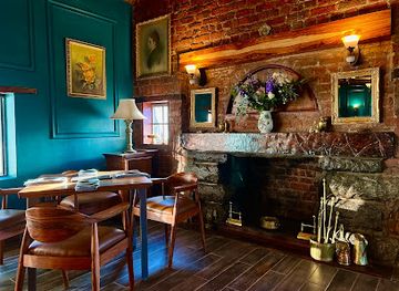 zimbabwe/eastern-highlands/restaurant/the-bishop-s-mistress