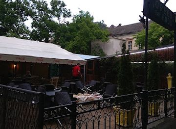 serbia/subotica/restaurant/fast-food-green