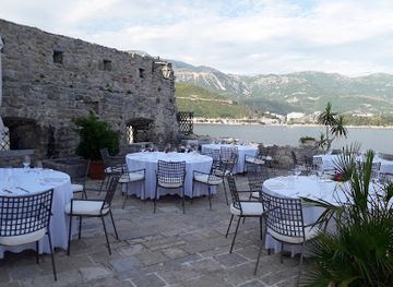montenegro/bar-riviera/restaurant/citadela-restaurant