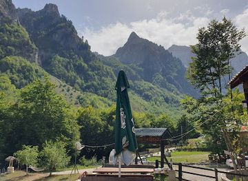 montenegro/prokletije-national-park/restaurant/eko-katun-grebaje
