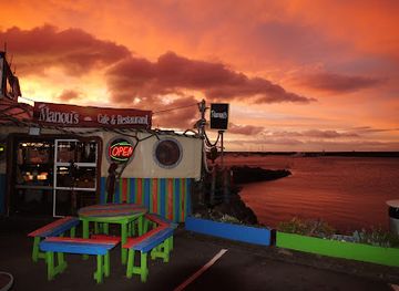 new-zealand/taranaki/restaurant/manou-s-waterfront-cafe-restaurant