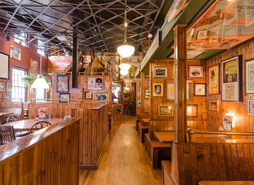 virginia/blue-ridge-parkway/restaurant/macado-s