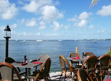 florida/florida-keys/restaurant/sundowners
