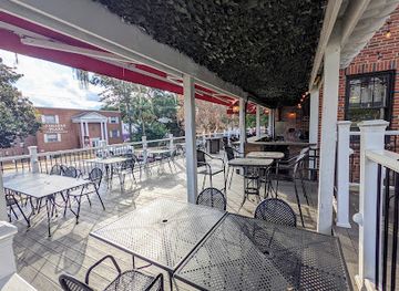 florida/tallahassee/restaurant/brick-house-restaurant-bar