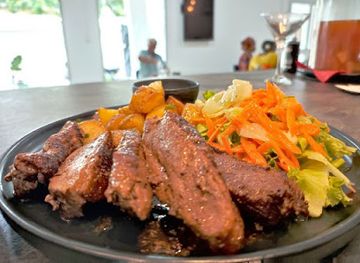 mayotte/dzaoudzi/restaurant/le-salon-2-0