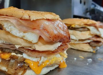 uruguay/piedras-blancas/restaurant/orange-truck
