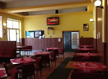 slovakia/pohronie/restaurant/kaviaren-pizzeria