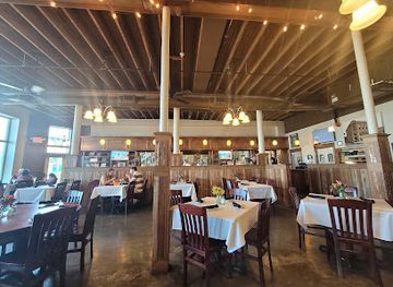 mississippi/gulf-coast-beaches/restaurant/200-north-beach-restaurant-and-bar