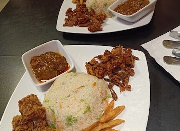 bangladesh/tanguar-haor/restaurant/king-cafe-mini-chinese