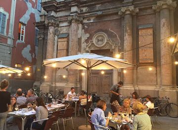 italy/parma/restaurant/croce-di-malta