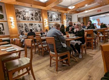 california/costa-mesa/restaurant/quattro-caffe