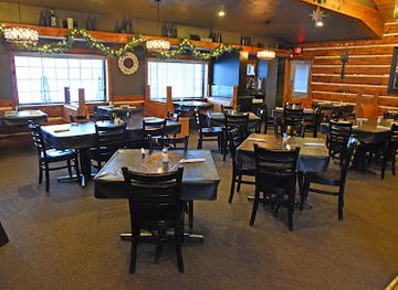 wisconsin/kettle-moraine-state-forest/restaurant/the-braising-pan