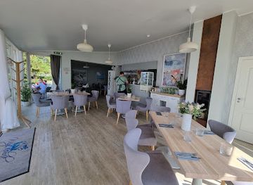 estonia/laanemaa/restaurant/wiigi-kohvik