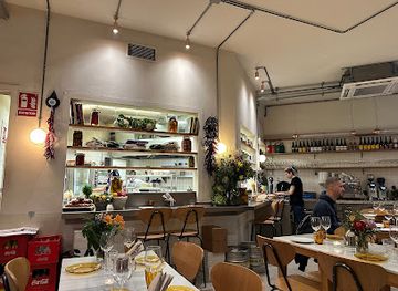 spain/barcelona/restaurant/labalabusta