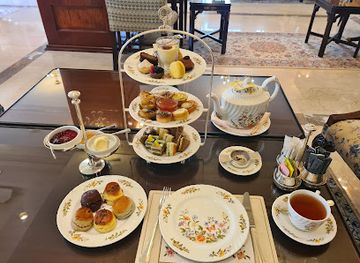 kuwait/jaber-al-ahmad-cultural-centre/restaurant/english-tea-lounge