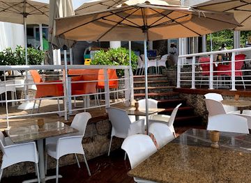 dominican-republic/santo-domingo/malecon/restaurant/adrian-tropical