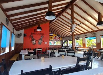 honduras/utila/restaurant/rj-s