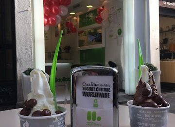 spain/madrid/malasana/restaurant/llaollao