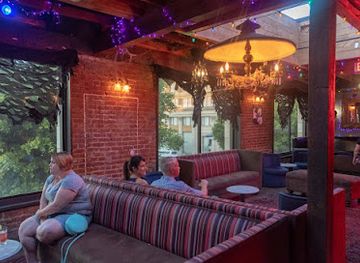 california/hollywood/hollywood-hills/restaurant/beetle-house-la