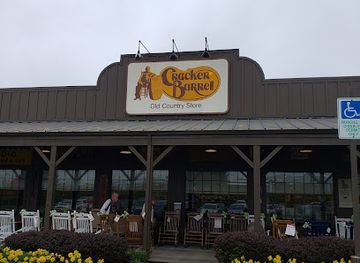 pennsylvania/presque-isle-state-park/restaurant/cracker-barrel-old-country-store