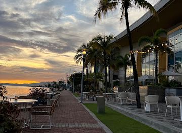 trinidad-and-tobago/toco-lighthouse/restaurant/hyatt-regency-waterfront-restaurant