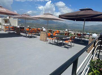 albania/toskeria/restaurant/shtepia-e-totes-restaurant