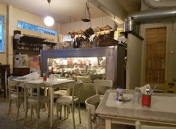 greece/thessaloniki/ano-poli/restaurant/nea-folia