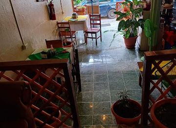 guatemala/flores/restaurant/restaurante-tipico-imperio-2