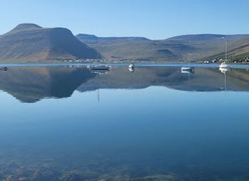 iceland/dynjandi-waterfall/restaurant/logn-restaurant-bar