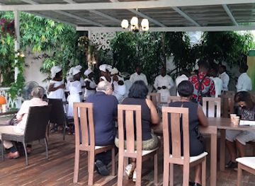 cote-d-ivoire/abidjan/restaurant/loving-hut-abidjan-restaurant-vegetalien-vegan