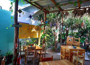 mexico/holbox-island/restaurant/ceviches-la-chingada