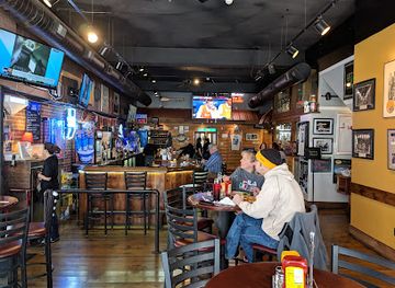 indiana/patoka-lake/restaurant/33-brick-street